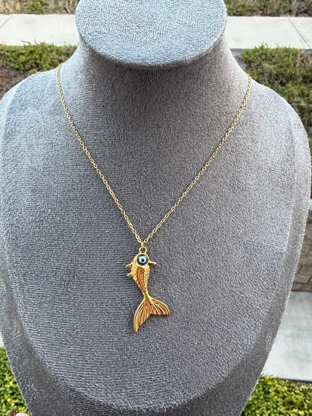 Fish Pendant Necklace with Blue Eye - Summer Jewelry - Picture 2 of 3